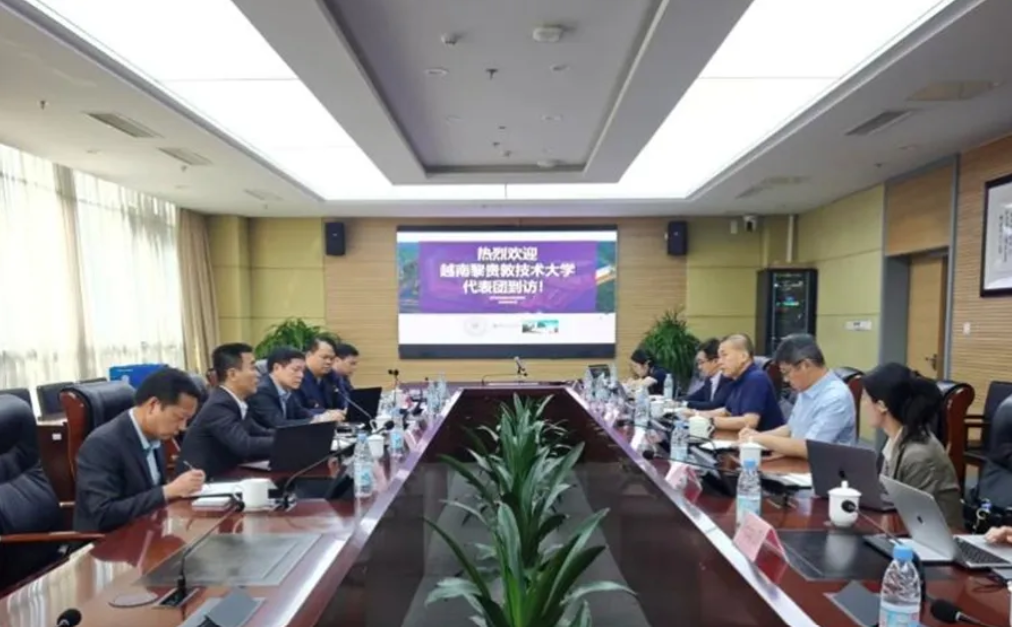 越南黎贵敦技术大学代表团到访北京、合肥两地 共拓公共安全产学研国际合作 越南黎贵敦技术大学代表团到访北京、合肥两地 共拓公共安全产学研国际合作