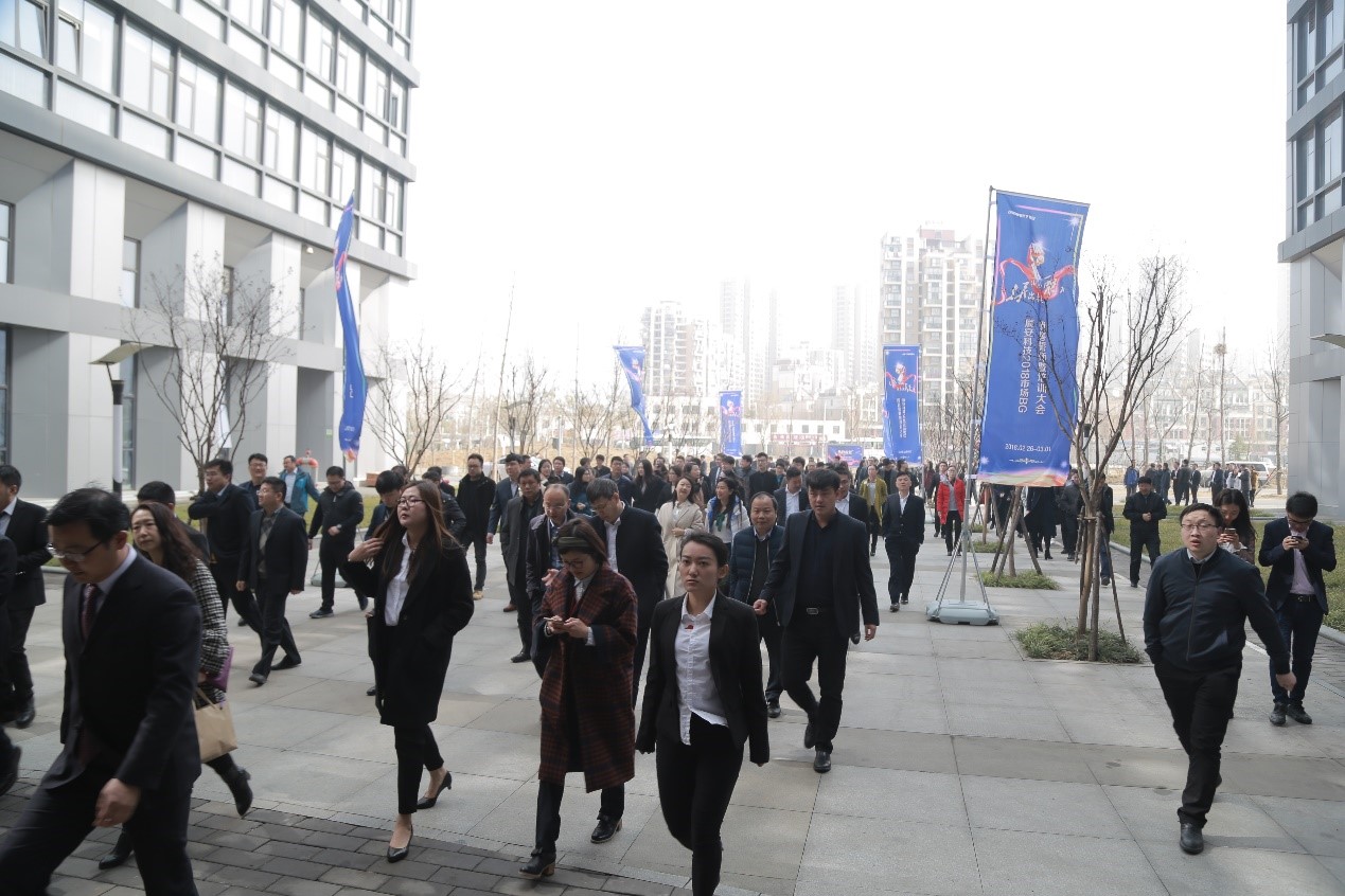 凝心聚力 拼出未来--壹号娱乐2018市场销售誓师暨培训大会成功举行