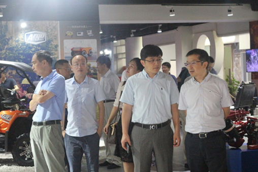 壹号娱乐管理团队考察咸亨国际应急装备中心